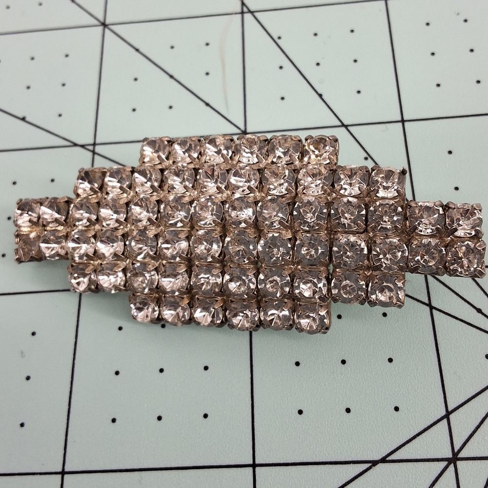 Sparkling Art Deco Style Clear Rhinestone Brooch Pin - Picture 4 of 5